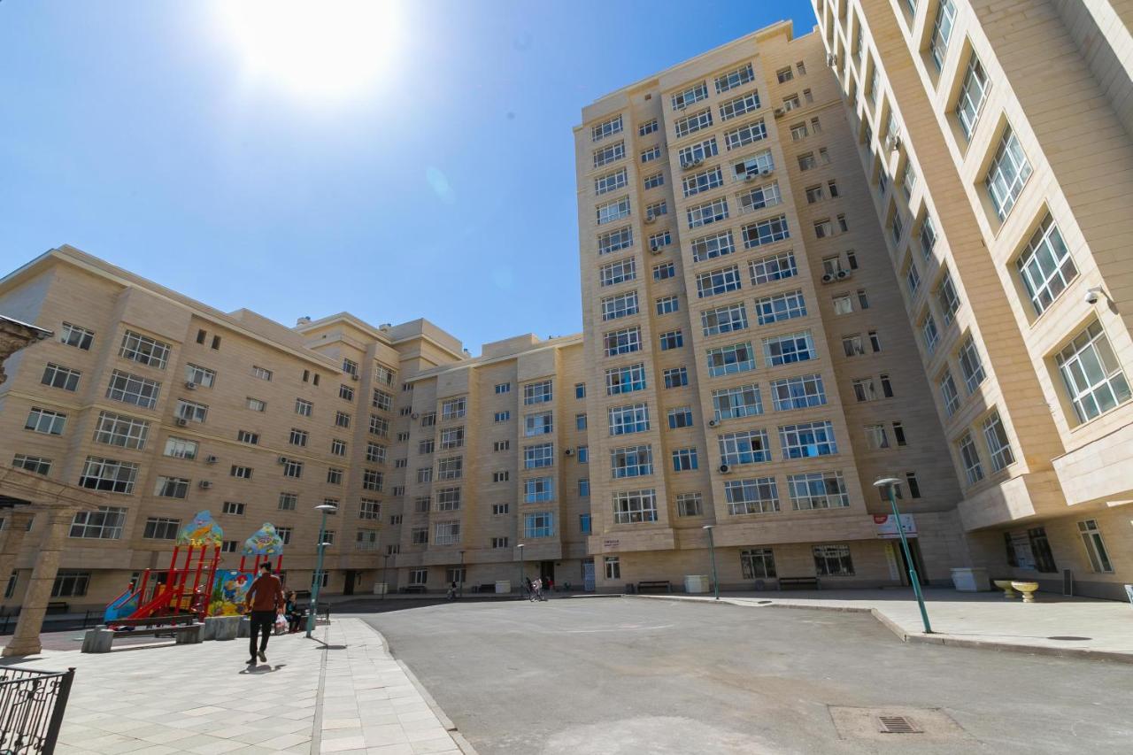 В Promenade Expo квартира с романтическим видом Астана Экстерьер фото